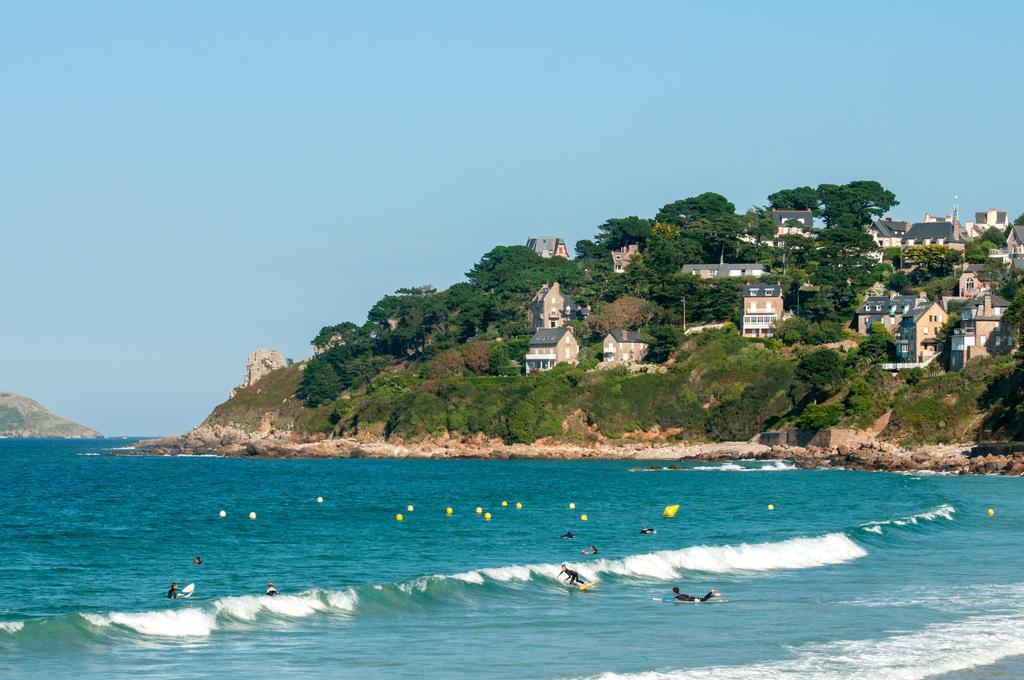Aparthotel Goelia Les 7 Iles Perros-Guirec Exterior foto