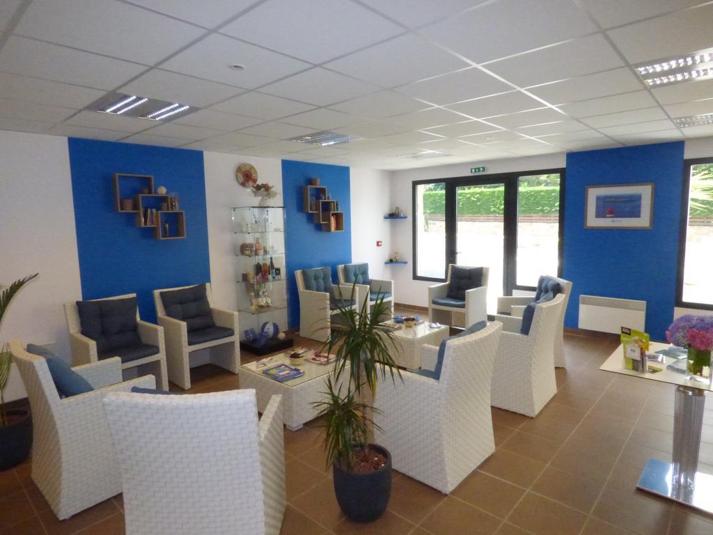 Aparthotel Goelia Les 7 Iles Perros-Guirec Exterior foto